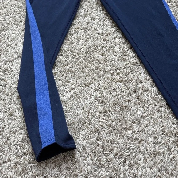 Reebok 7/8 Legging Mid Waist Stripped Blue size medium - Picture 3 of 11